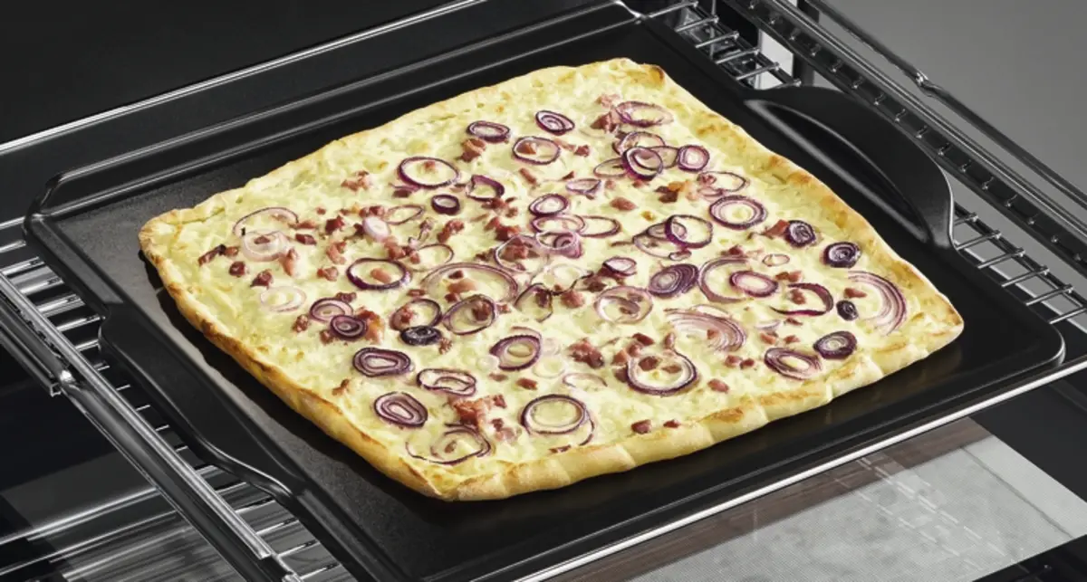 HBS 70 Gourmet Bak en Pizza steen